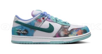 NK SB DUNK LOW BLEACHED AQUA
