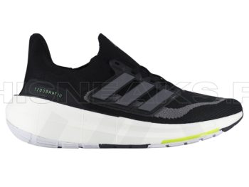 ADS ULTRA BOOST LIGHT RUNNING